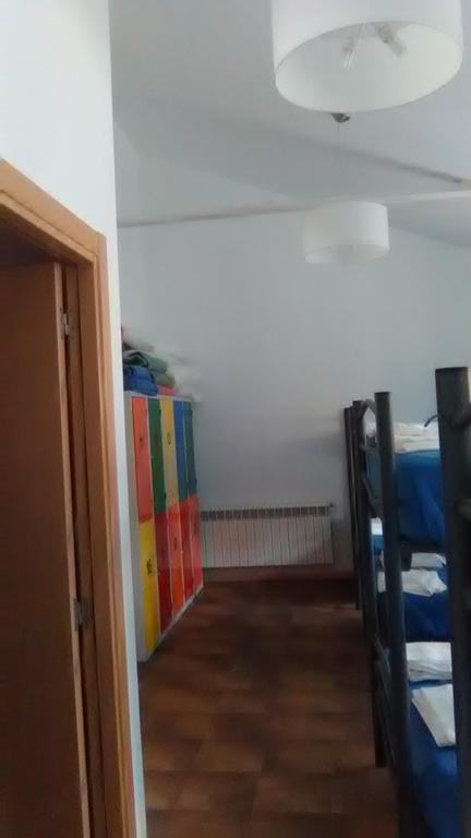 El Albergue Covaleda Bagian luar foto