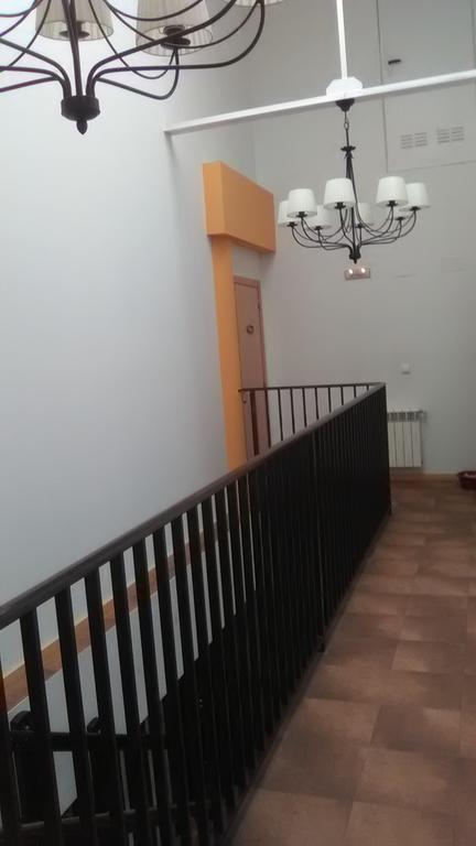El Albergue Covaleda Bagian luar foto